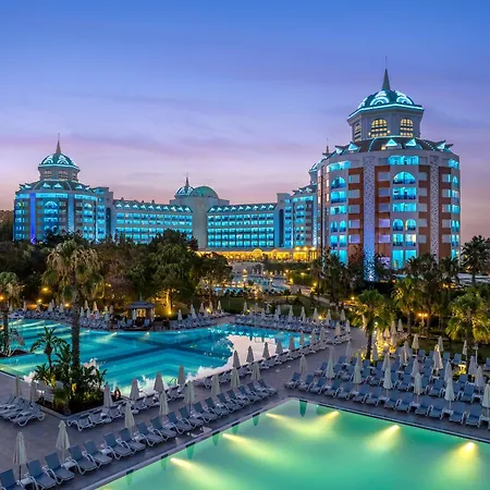 Delphin Be Grand Resort