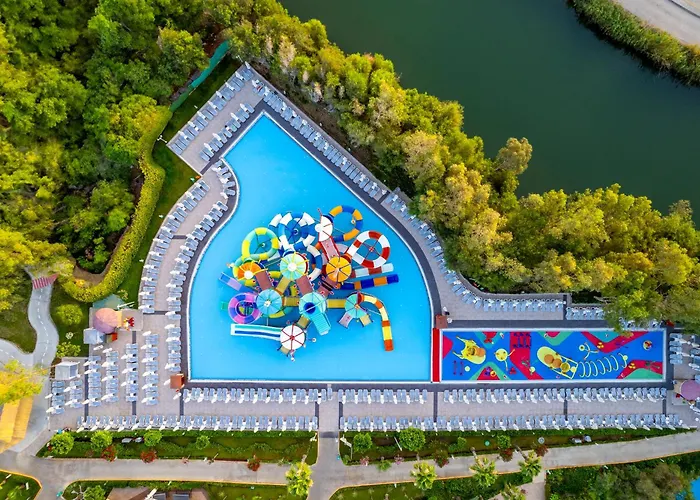 אתר נופש Delphin Be Grand אנטליה