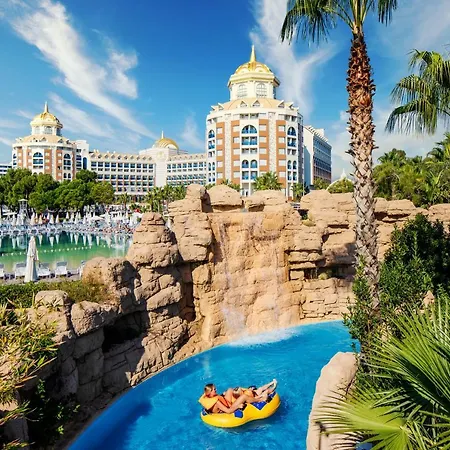 Delphin Be Grand Üdülőközpont 5*