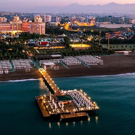 Delphin Be Grand Resort