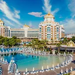 Delphin Be Grand 5*